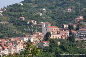 San Pietro in Guarano - zoom sulla chiesa - (Foto di Antonio de Vita - tutti i diritti sono riservati)