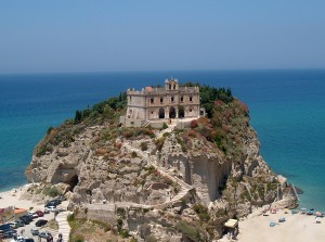 Tropea: Santuario di Santa Maria dell'Isola - foto di Luciana Vita (Tutti i diritti sono riservati)
