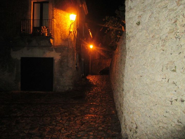 Amata terra mia…mia Amata terra-Testo e foto di Maria Eleonora Zangara -dal libro Sulla strada del cuore