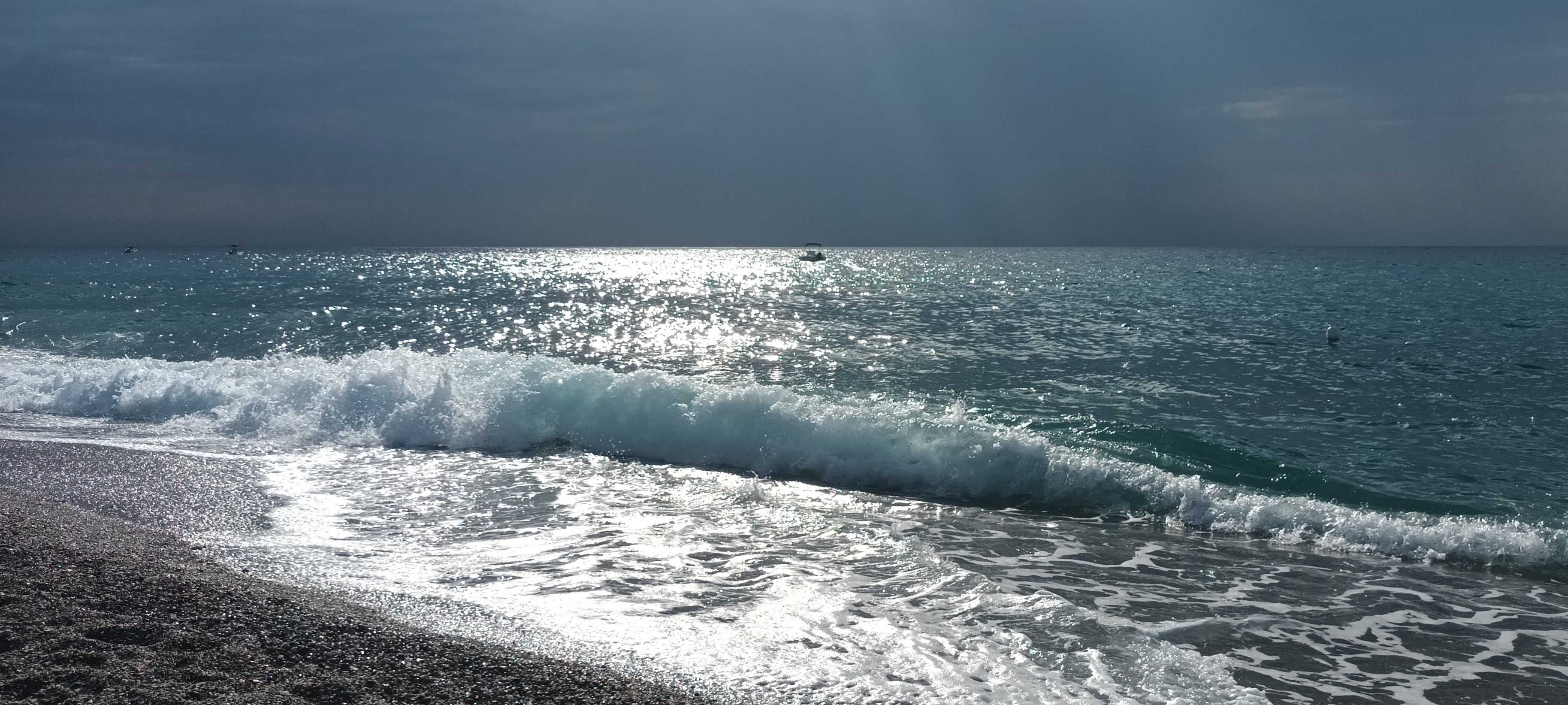Pensieri restituiti al mare.Maria Eleonora Zangara