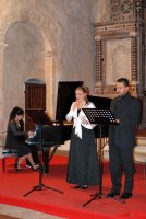 Gerace, 22 settembre 2007 Chiesa di San Francesco ore 21,30 - “La serva padrona” di Giovanni Battista Pergolesi -Uberto, interpretato dal baritono Francesco Di Prima , Serpina , interpretata dal soprano Aurora Tirotta, Vespone interpretato da Bruno Siciliano