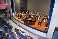 Orchestra F. Cilea di Reggio Calabria diretta da Alessandro Tirotta - Pianista Loredana Pelle
