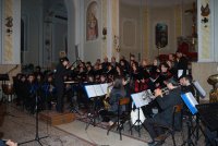 Coro SS. Maria Assunta della Cattedrale di Gerace e l'Orchestra di fiati Città di Gerace diretti dal M° Loredana  Pelle
