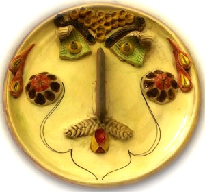 Piatto maschera di Sara Ocello